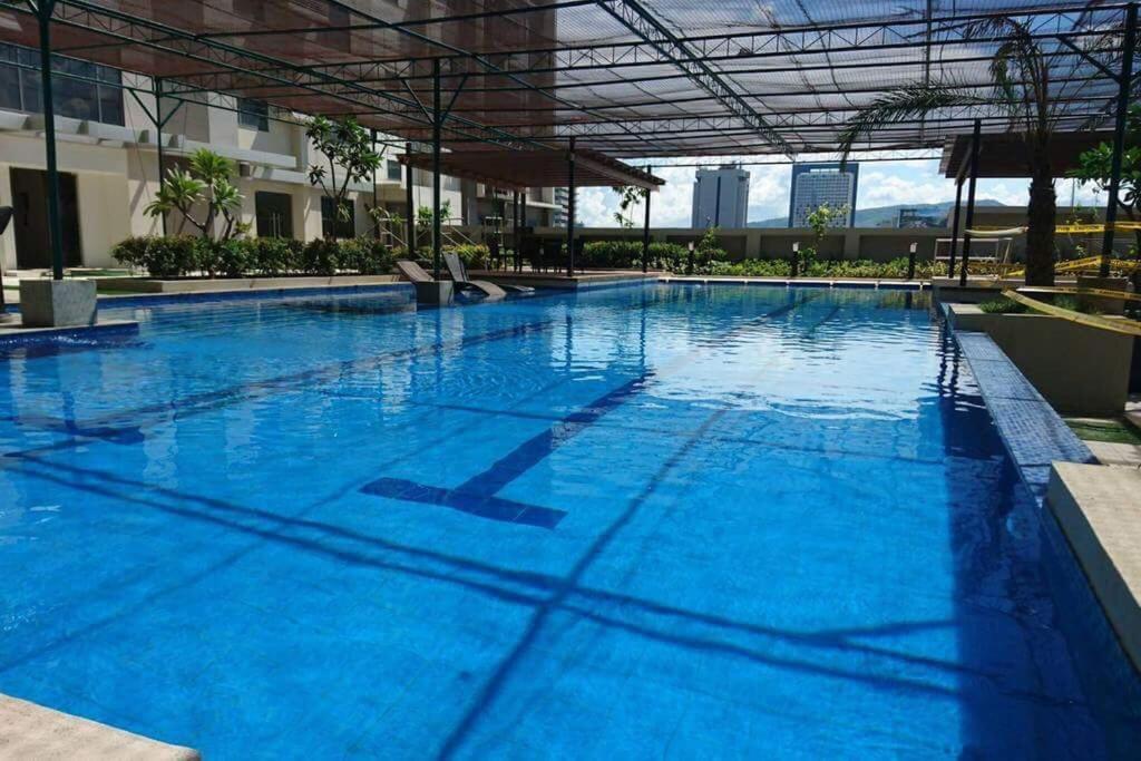 Horizon 101 Cebu By Kc Condo Bagian luar foto