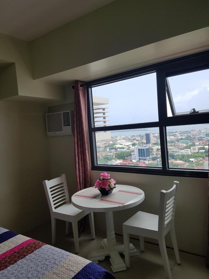 Horizon 101 Cebu By Kc Condo Bagian luar foto